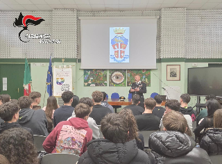 Ascoli Piceno - I carabinieri incontrano gli studenti del liceo “Orsini-Licini”